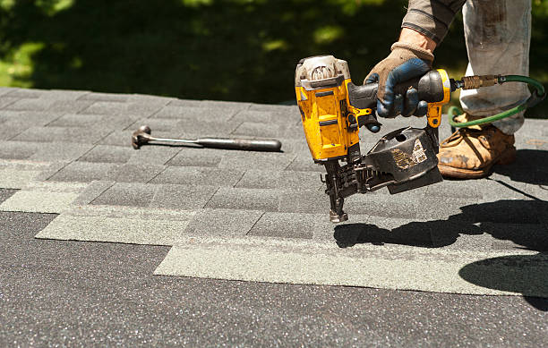 Best Roof Gutter Cleaning  in Summit Park, UT